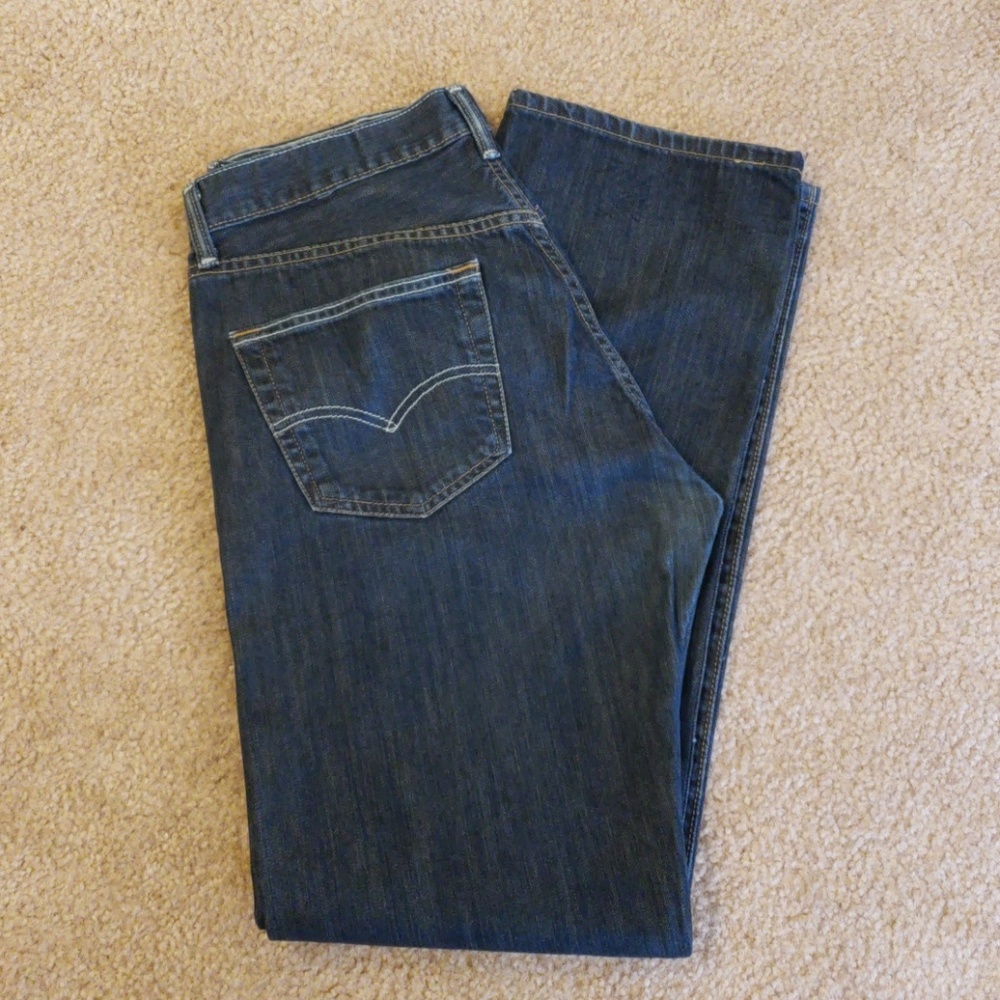 <<ACCEPTING OFFERS>> Levi's 501 Jeans